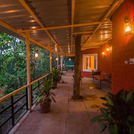 Отель Kolar Jungle Retreat Lawa Khadi Экстерьер фото